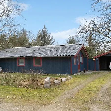 Three-bedroom In Nyaraló