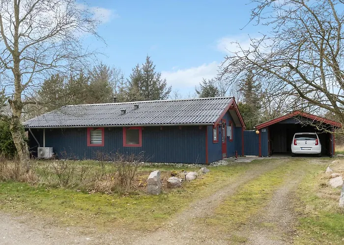Three-bedroom In Dom wakacyjny