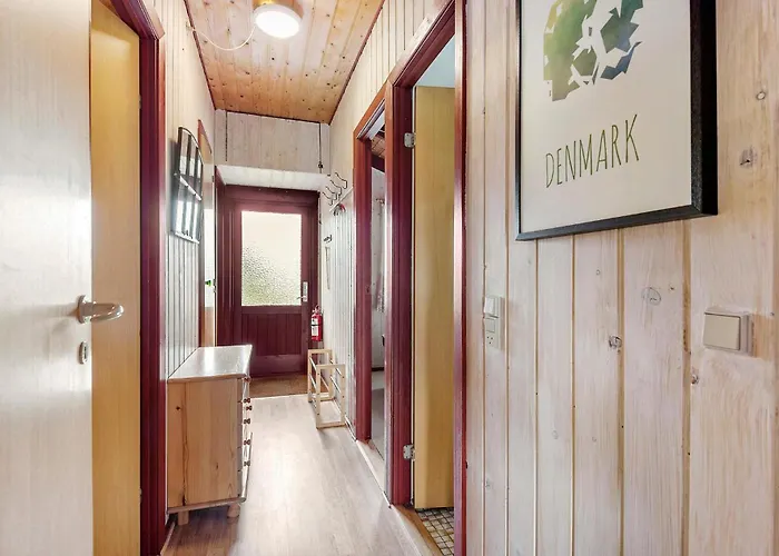 Dom wakacyjny Three-bedroom In